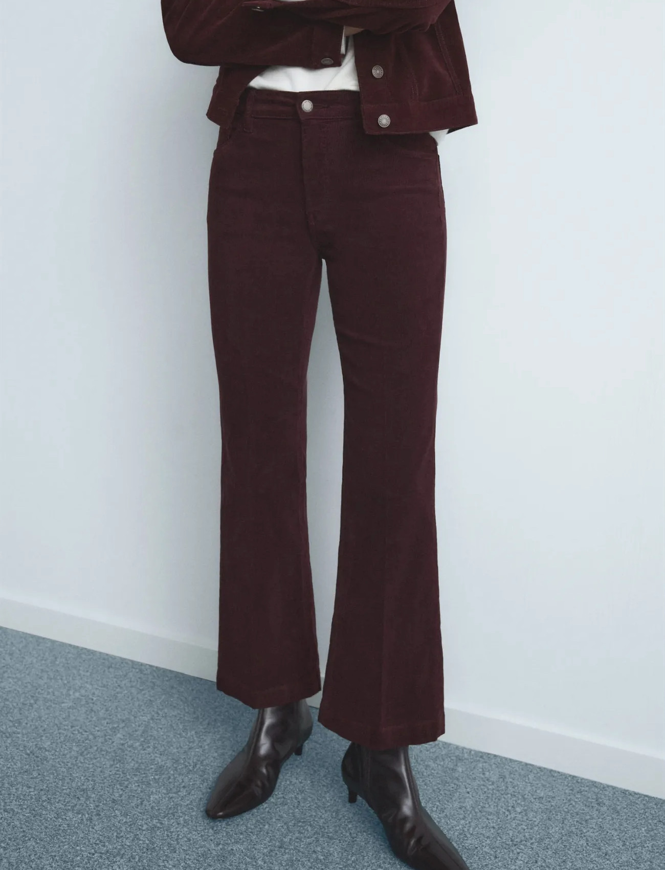 Mango Corduroy Flared Jeans, 40, Burgundy, Jeans > Flares, Dame
