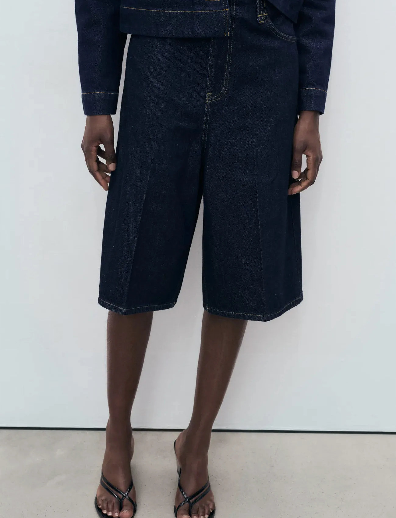 Mango Mid-Rise Denim Bermuda Jorts, 32, Navy, Shorts > Bermudas, Dame