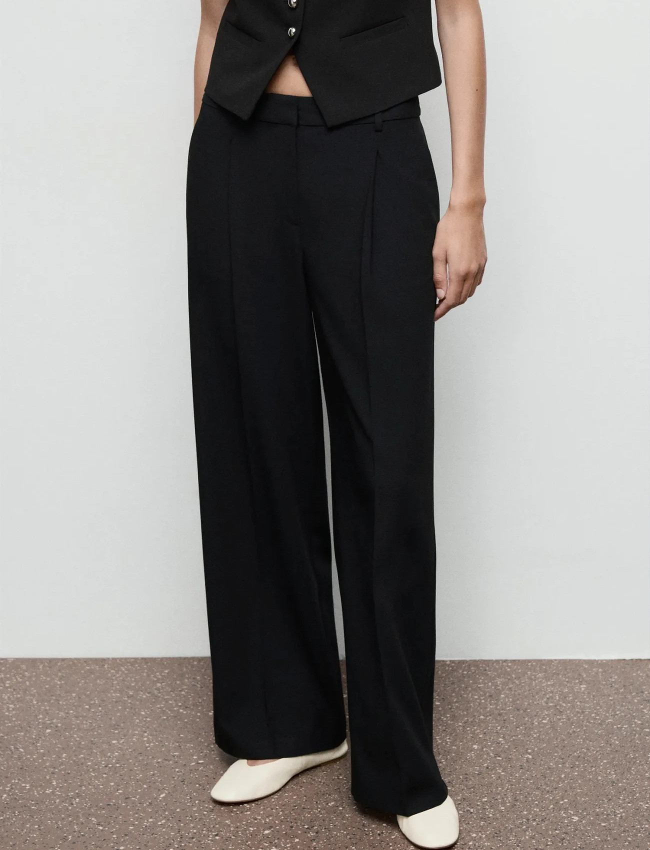 Mango Pleated Wide Leg Trousers, 38, Black, Bukser > Brede Ben, Dame