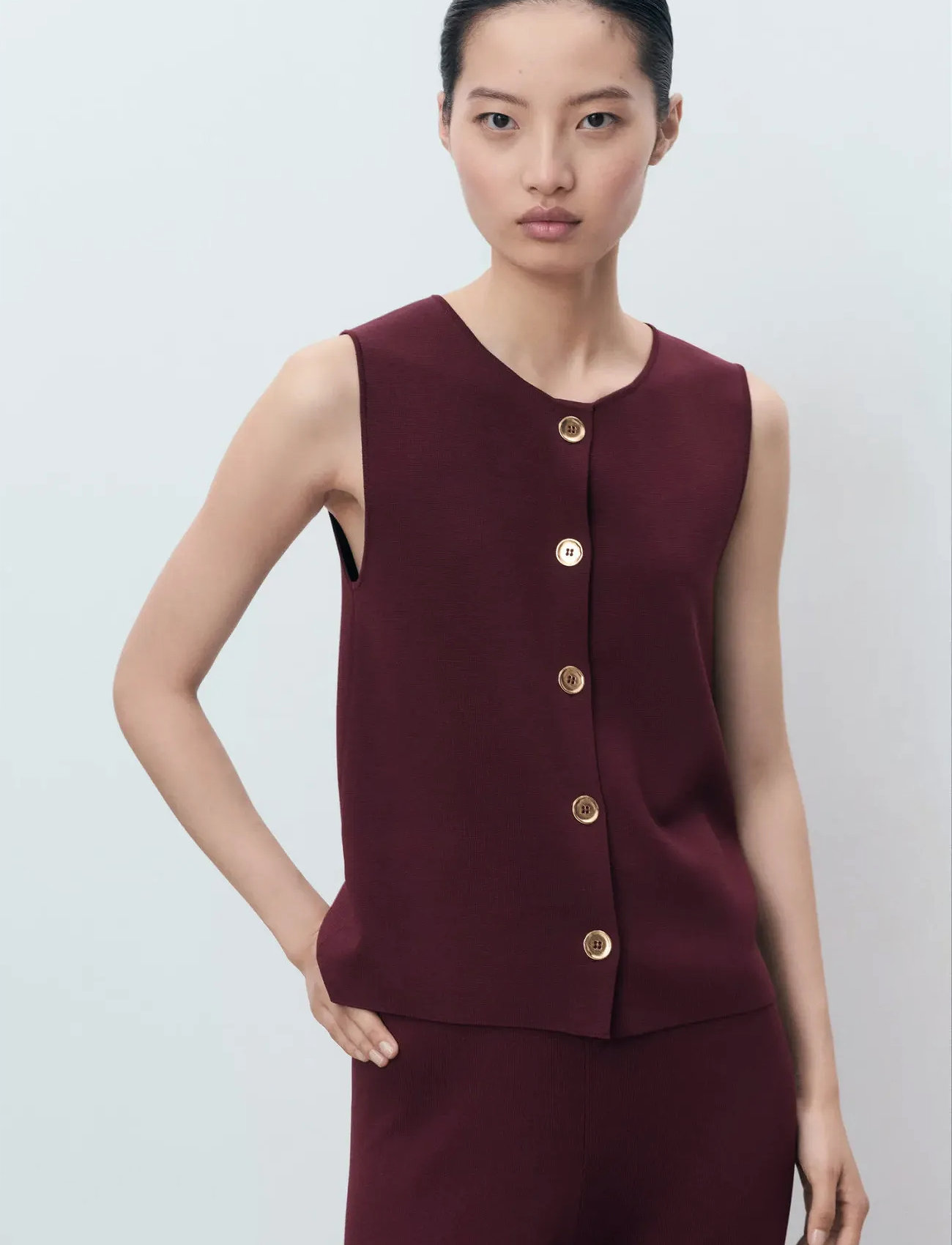 Mango Fine-Knit Gilet, XS, Burgundy, Veste > Strikkede Veste, Dame