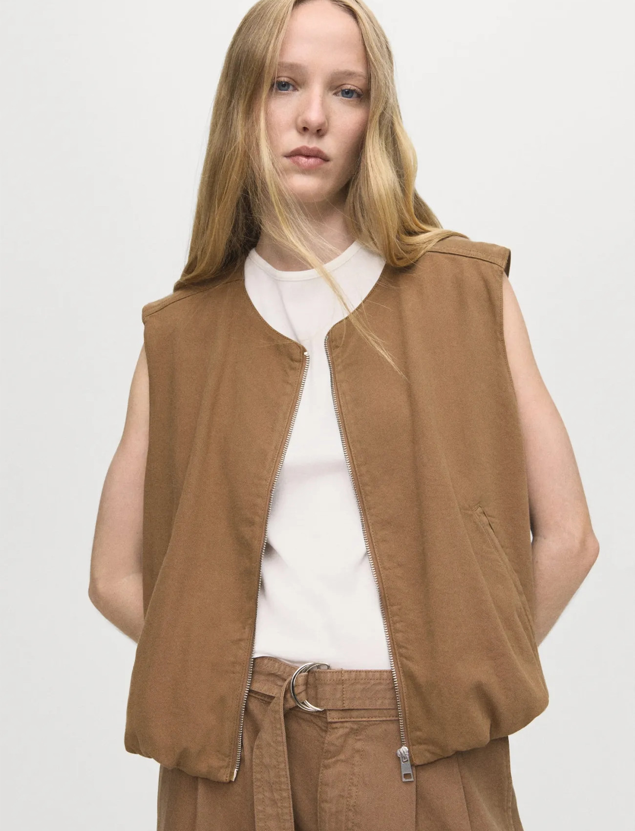 Mango Puffer Denim Waistcoat, S, Brown, Veste > Denim Veste, Dame