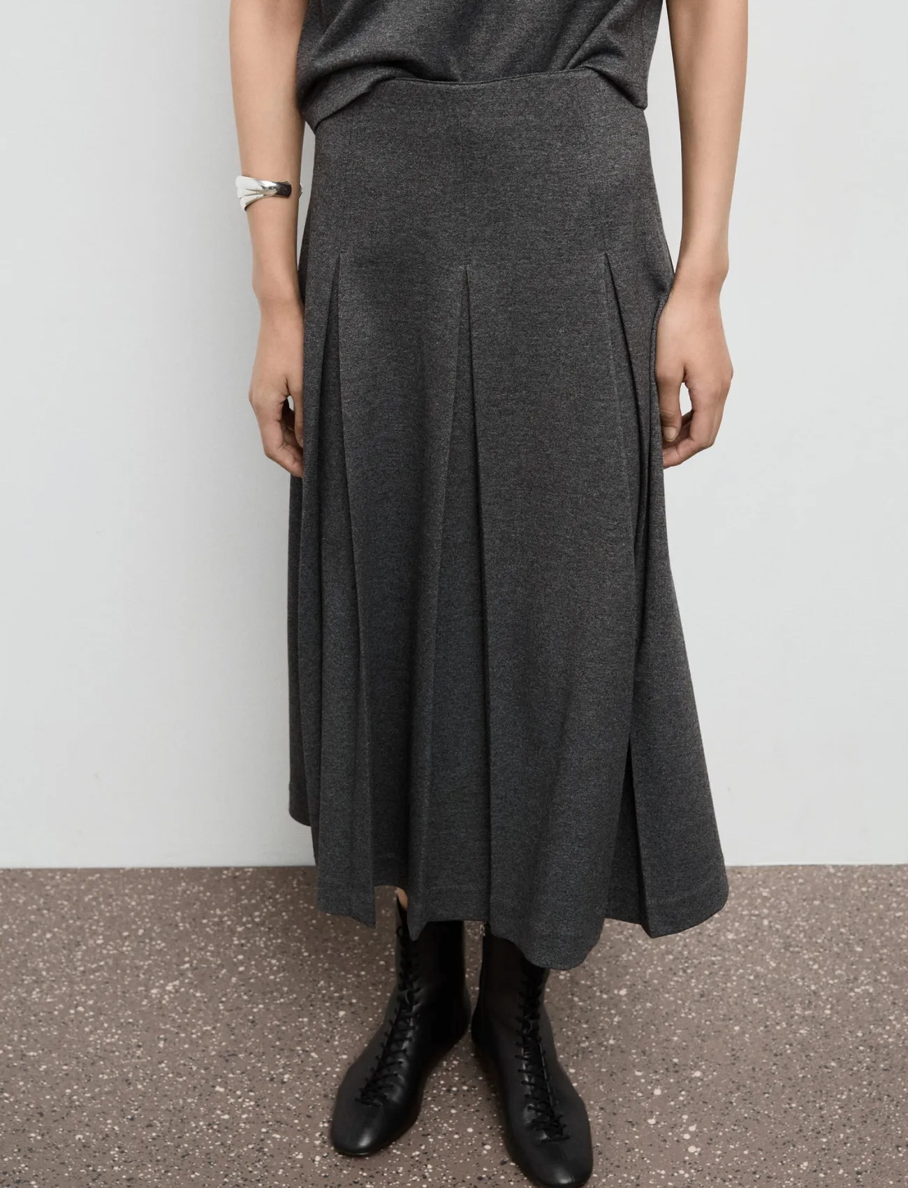 Mango Pleated A-Line Skirt, L, Grey, Nederdele > Knælange Og Midi Nederdele, Dame