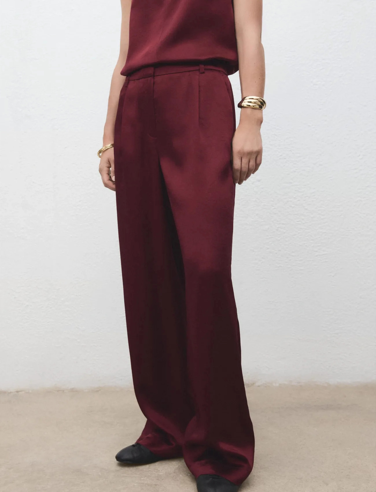 Mango Satin Wide Leg Trousers, 42, Red, Bukser > Lige Ben, Dame