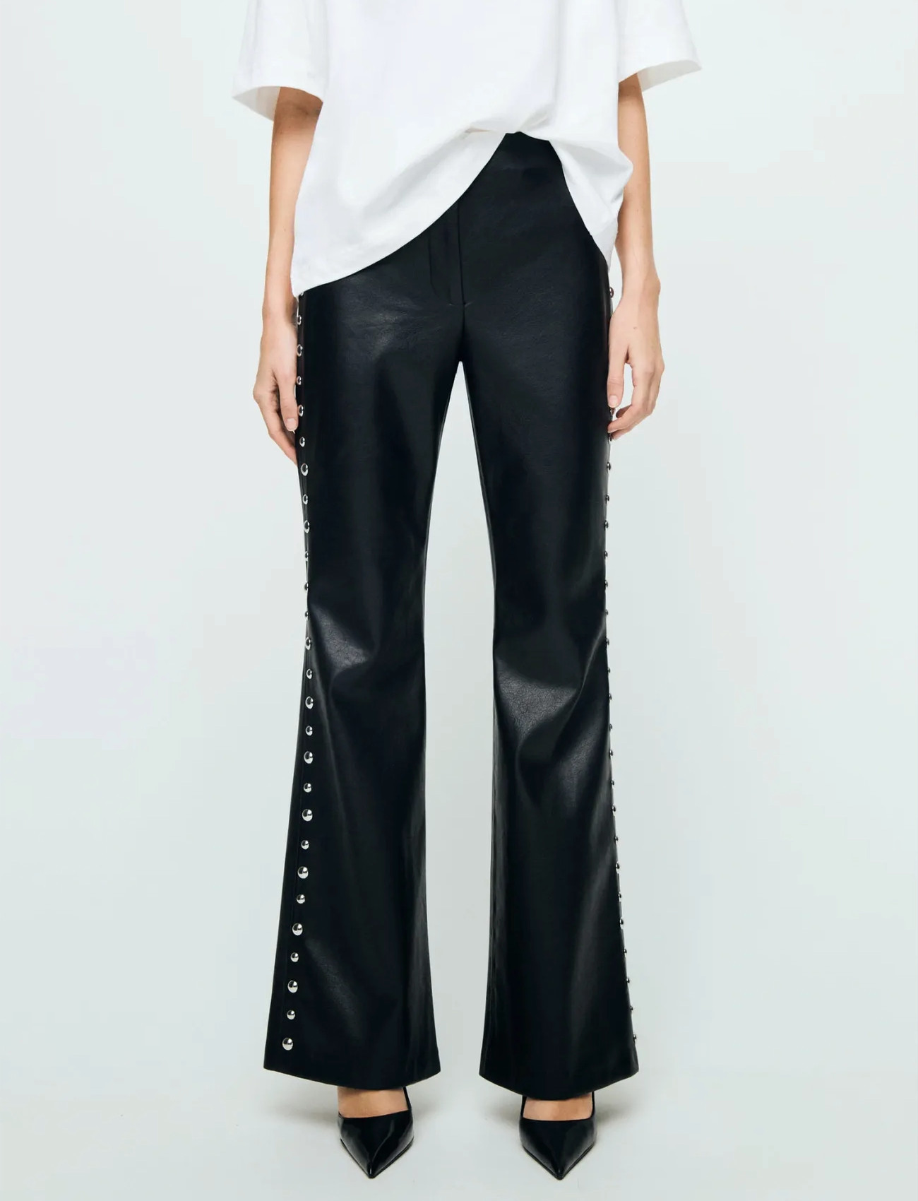 Mango Studded Faux-Leather Trousers, 40, Black, Bukser > Leggings-Bukser I Læder, Dame