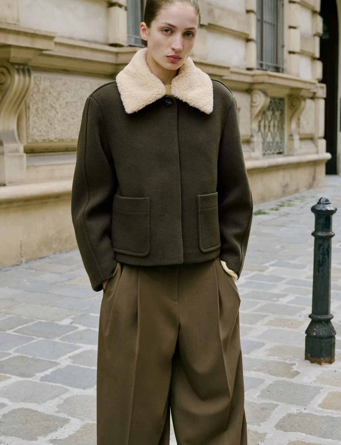 Mango Wide Leg Mid-Rise Pleated Trousers, 42, Brown, Bukser > Brede Ben, Dame