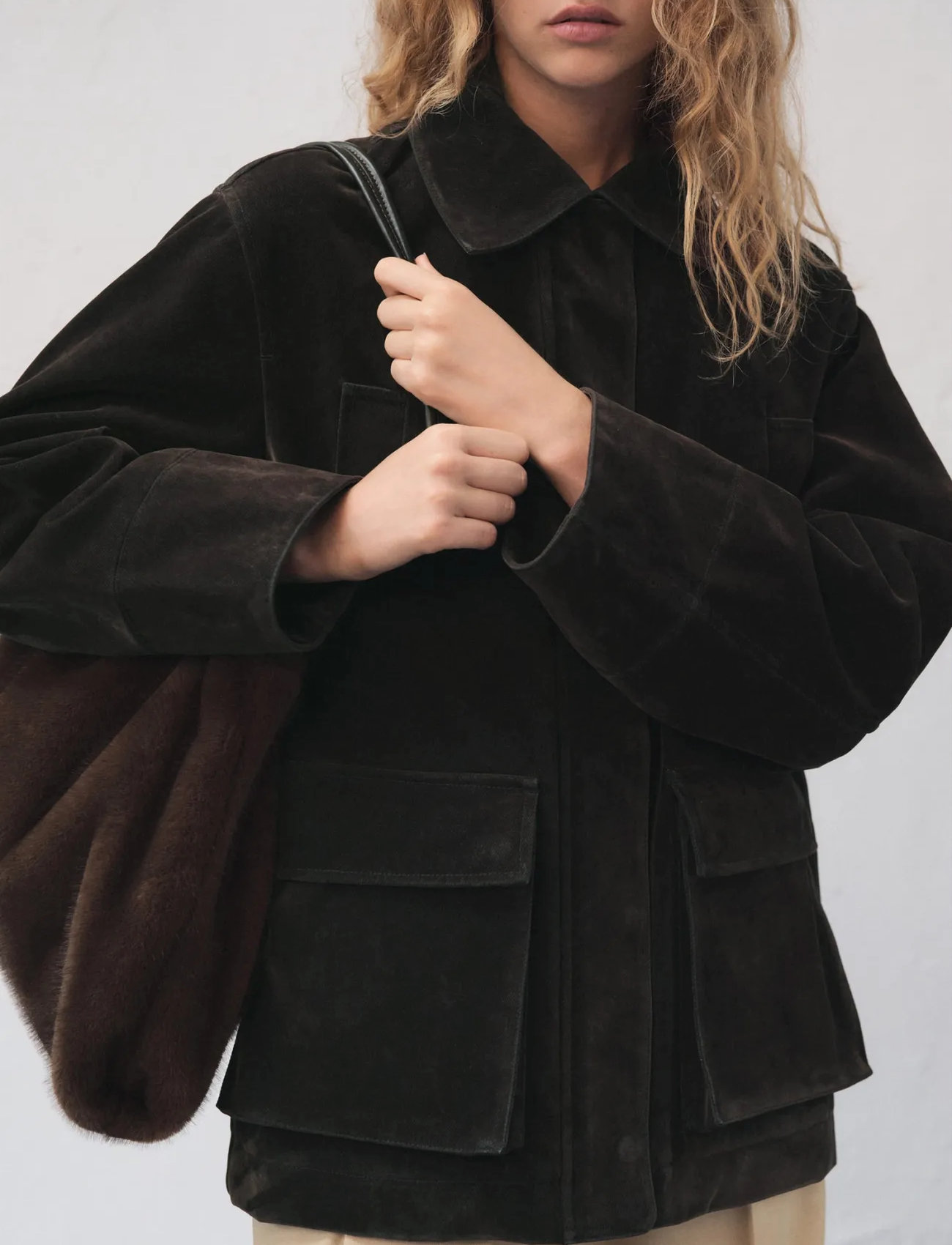 Mango Velvet Finish Parka With Faux-Fur Collar, L, Brown, Overtøj > Parkacoats, Dame