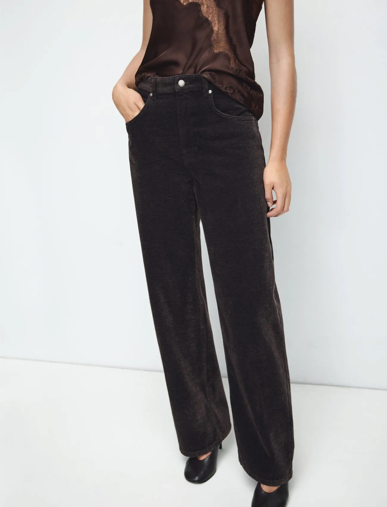 Mango Velvet Balloon Jeans, 46, Brown, Jeans > Barrel Jeans, Dame