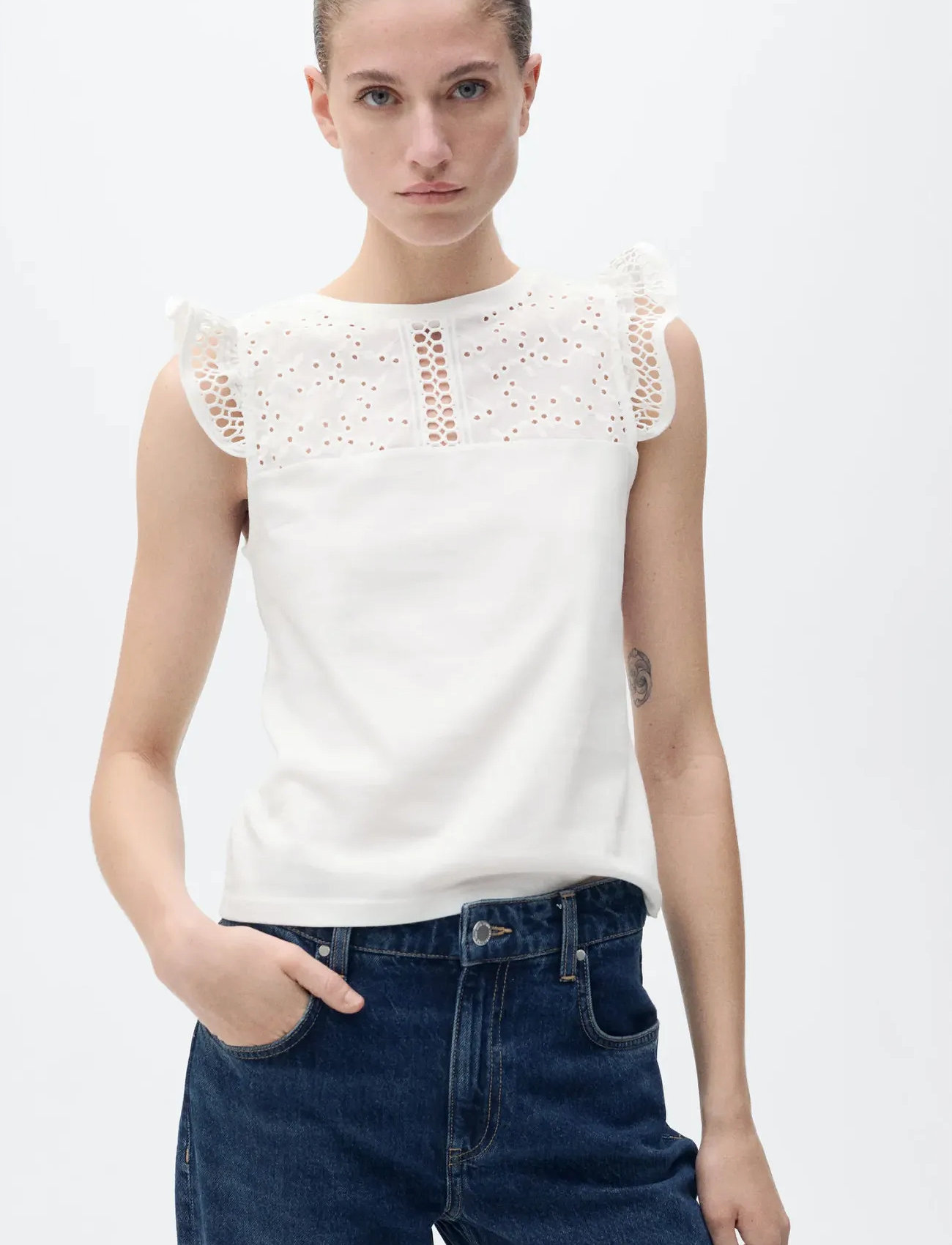 Mango Openwork Neckline Cotton Top, S, White, T-Shirts & Toppe > Kortærmede, Dame
