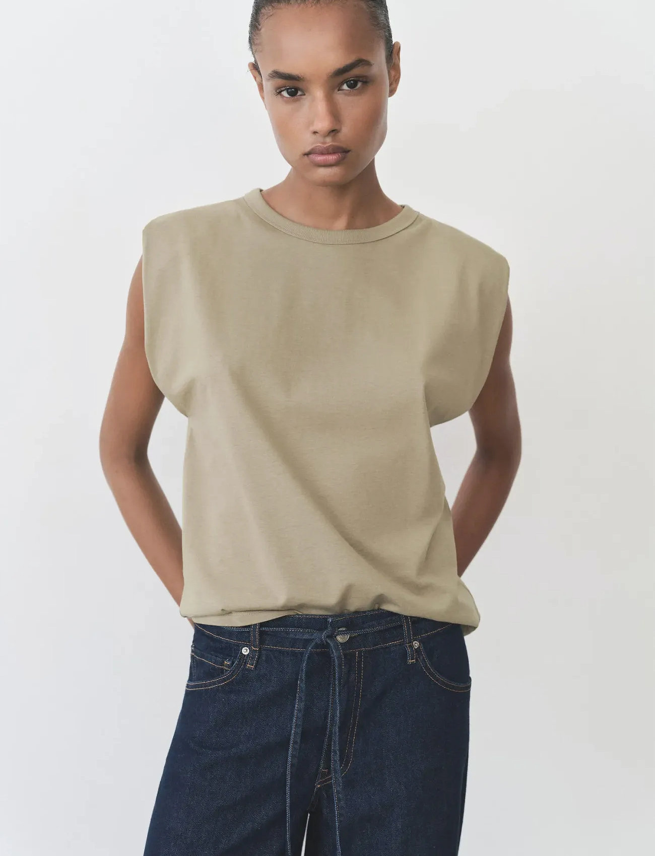 Mango Short-Sleeved Cotton T-Shirt, XS, Yellow, T-Shirts & Toppe > Uden Ærmer, Dame