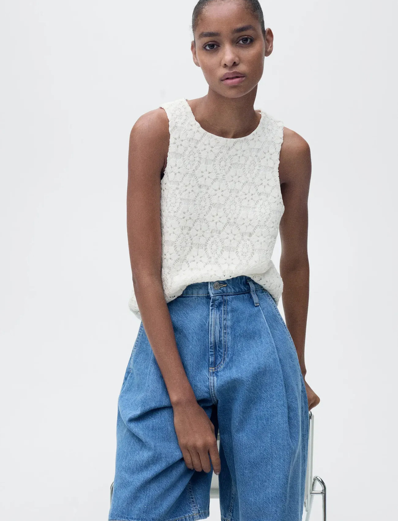 Mango Straight-Fit Crochet Top, XS, White, T-Shirts & Toppe > Uden Ærmer, Dame