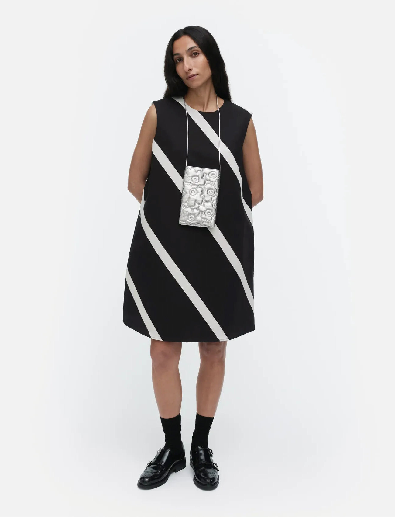 Marimekko Sopiva Basso, 42, Black, Kjoler > Kort Kjole, Dame