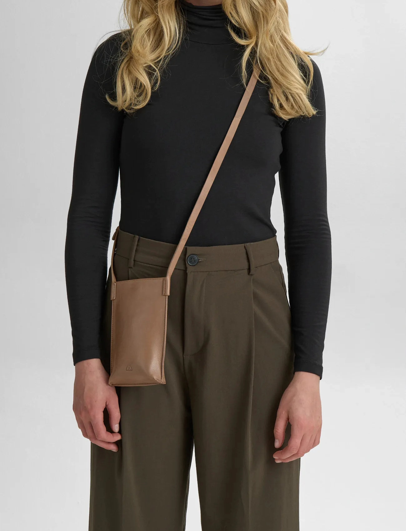 Markberg Elvambg Mini Cross. Bag, Ant., One Size, Beige, Tasker > Små Skuldertasker-Crossbody-Tasker, Dame