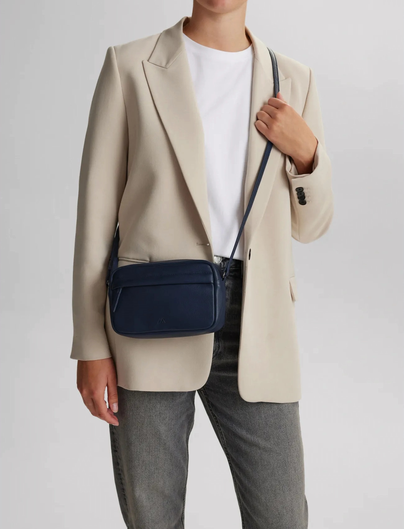 Markberg Editmbg Crossbody Bag, One Size, Navy, Tasker > Crossbody-Tasker, Dame