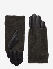 HellyMBG Glove - BLACK W/GREEN