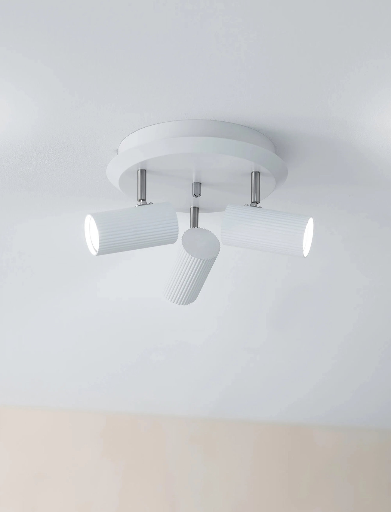 Markslöjd Lighting Costilla Ceiling Lamp, One Size, White, Loftslamper > Spotlights, Unisex