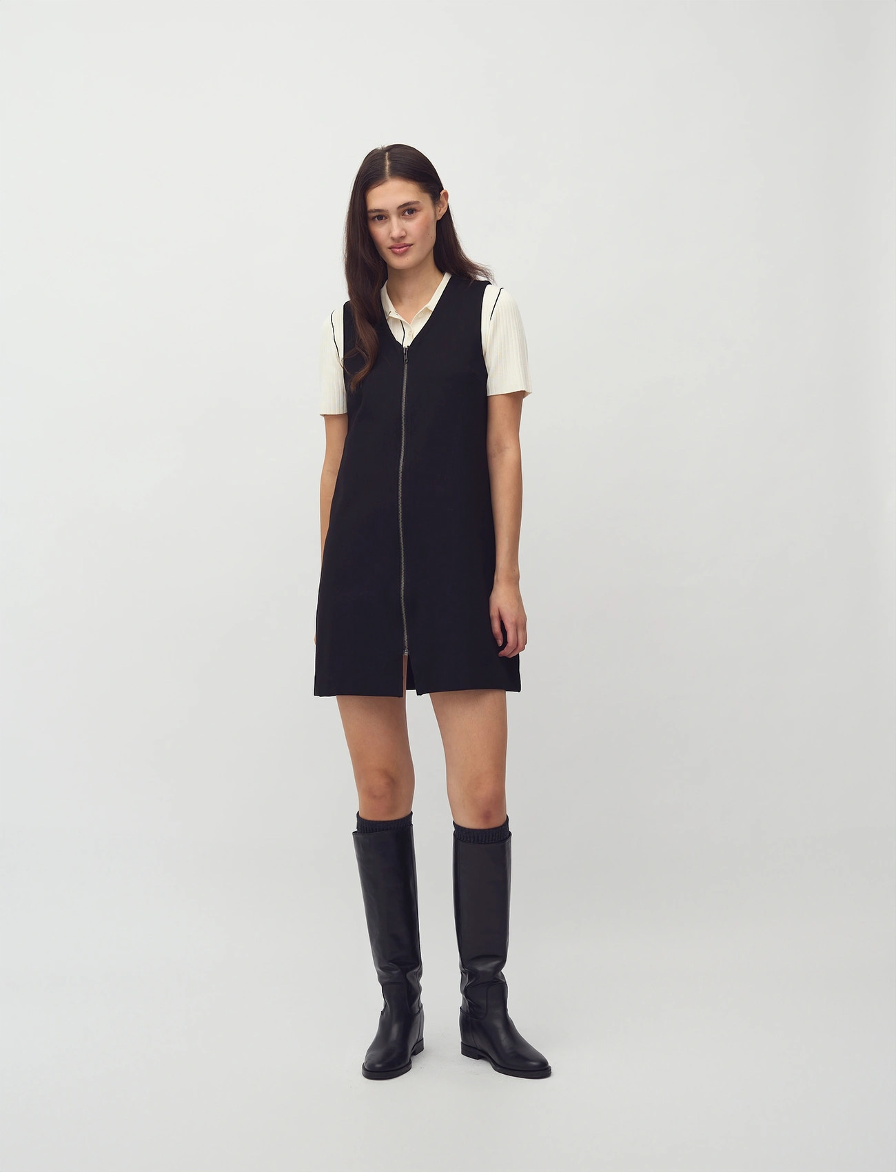 mbyM Antonetta-M, M, Black, Kjoler > Kort Kjole, Dame