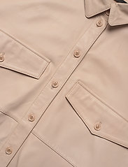 MDK / Munderingskompagniet - Agnes thin leather shirt - overshirts - sand shell - 2
