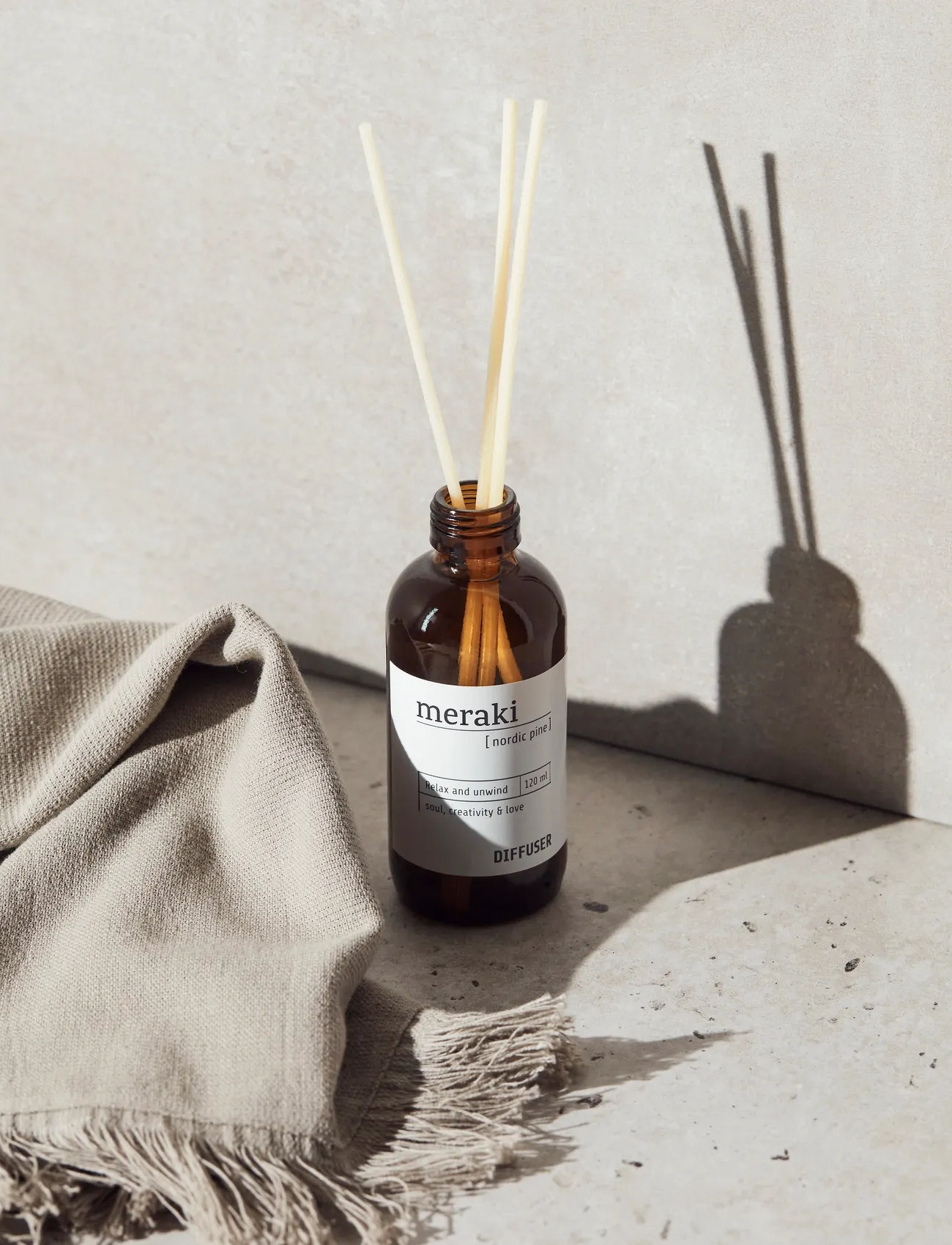 meraki Diffuser W. 7 Sticks, Nordic Pine, 120 ml, Brown, Hjem > Duftspredere, Dame
