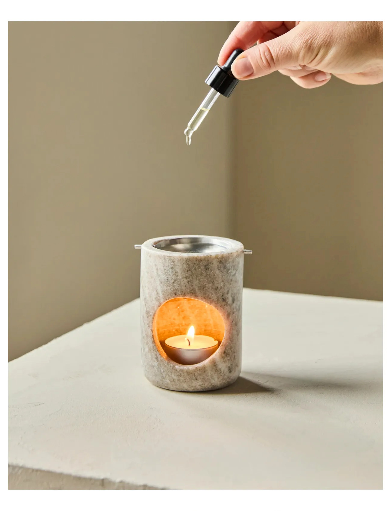 meraki Oil Burner, Mkmarble, Beige;Silver Finish, One Size, Beige, Candlesticks & Tealight Holders > Oil Lamps, Unisex