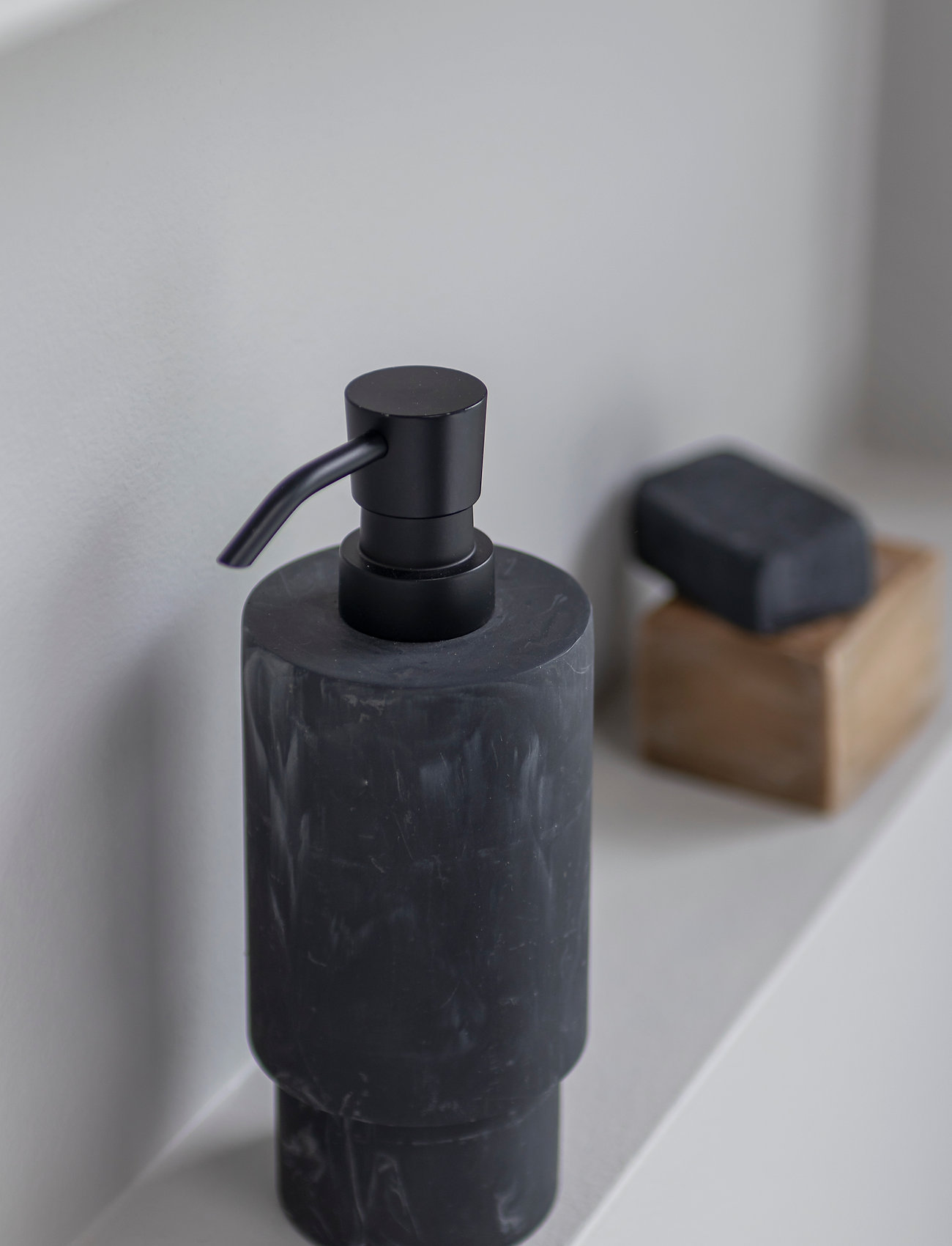 Mette Ditmer - ATTITUDE kitchen dispenser - mazgāšanas līdzekli un šķidrās ziepes - black - 1