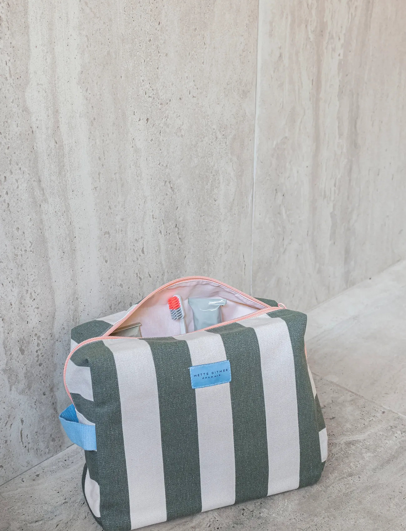 Mette Ditmer Bring-It Vanity Bag, One Size, Green, Tasker > Toilettasker, Dame