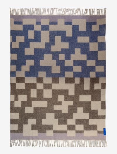 MAZE throw