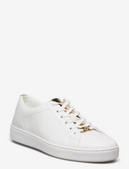 KEATON LACE UP