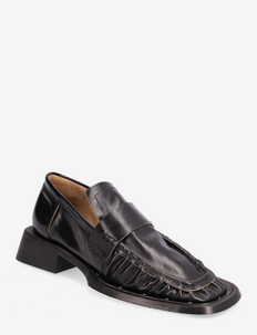 AIRI BLACK LOAFERS - instappers - black