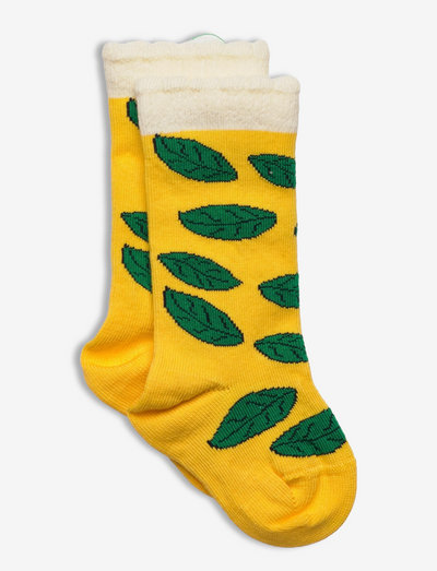 Leaf scallop socks - strumpor - yellow