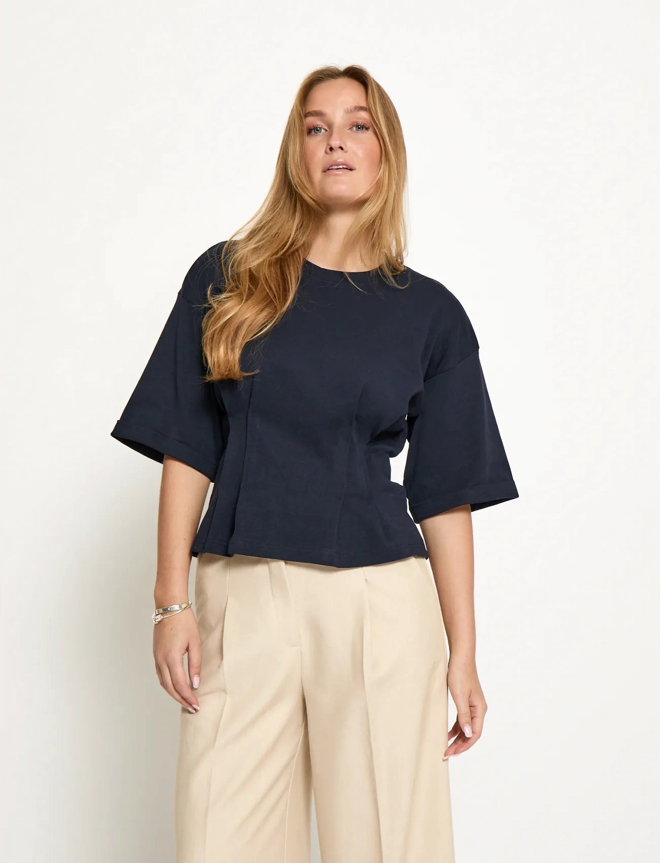 Minus Msjuniana Gots T-Shirt, XS, Navy, T-Shirts & Toppe > Kortærmede, Dame