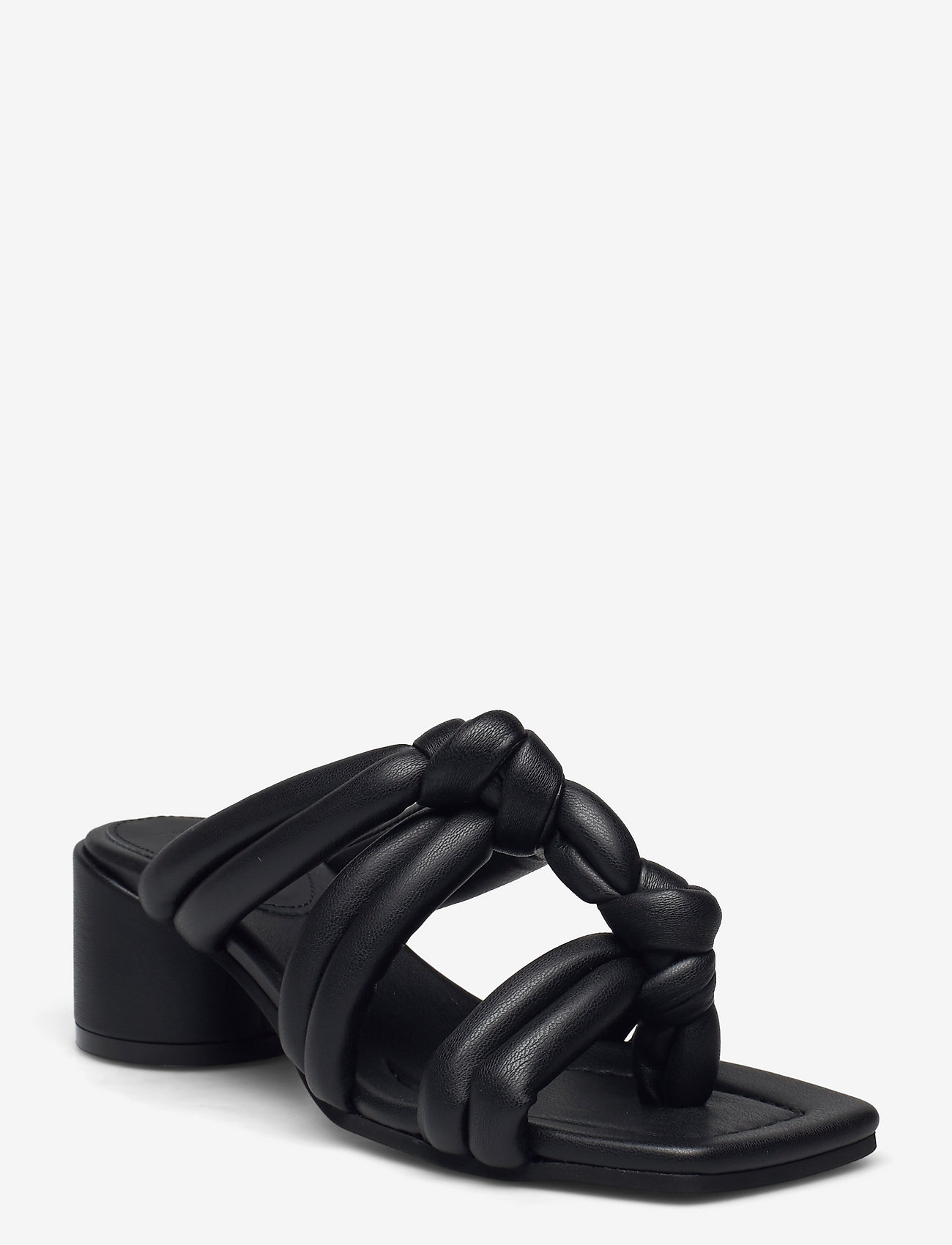 mm6 flip flop