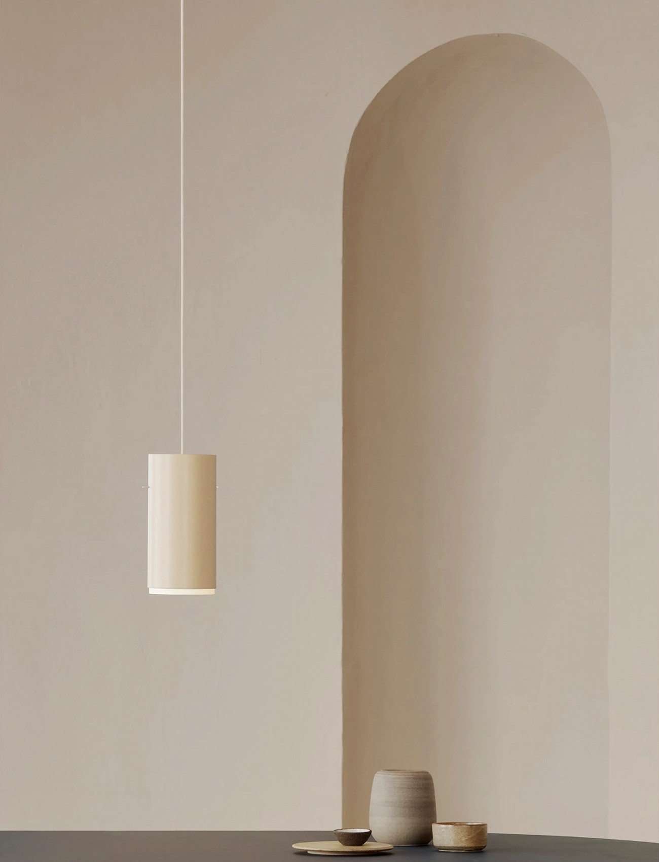MOEBE Tube Pendant, Beige, Large, 14X8 cm, Cream, Loftslamper > Pendellamper, Unisex