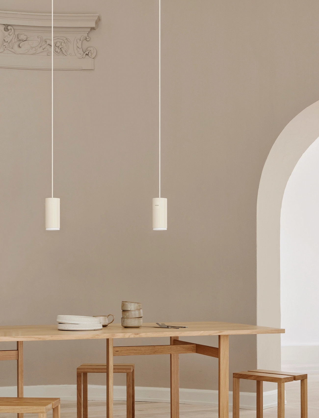 MOEBE Tube Pendant, Beige, Small, 8X16 cm, Cream, Loftslamper > Pendellamper, Unisex