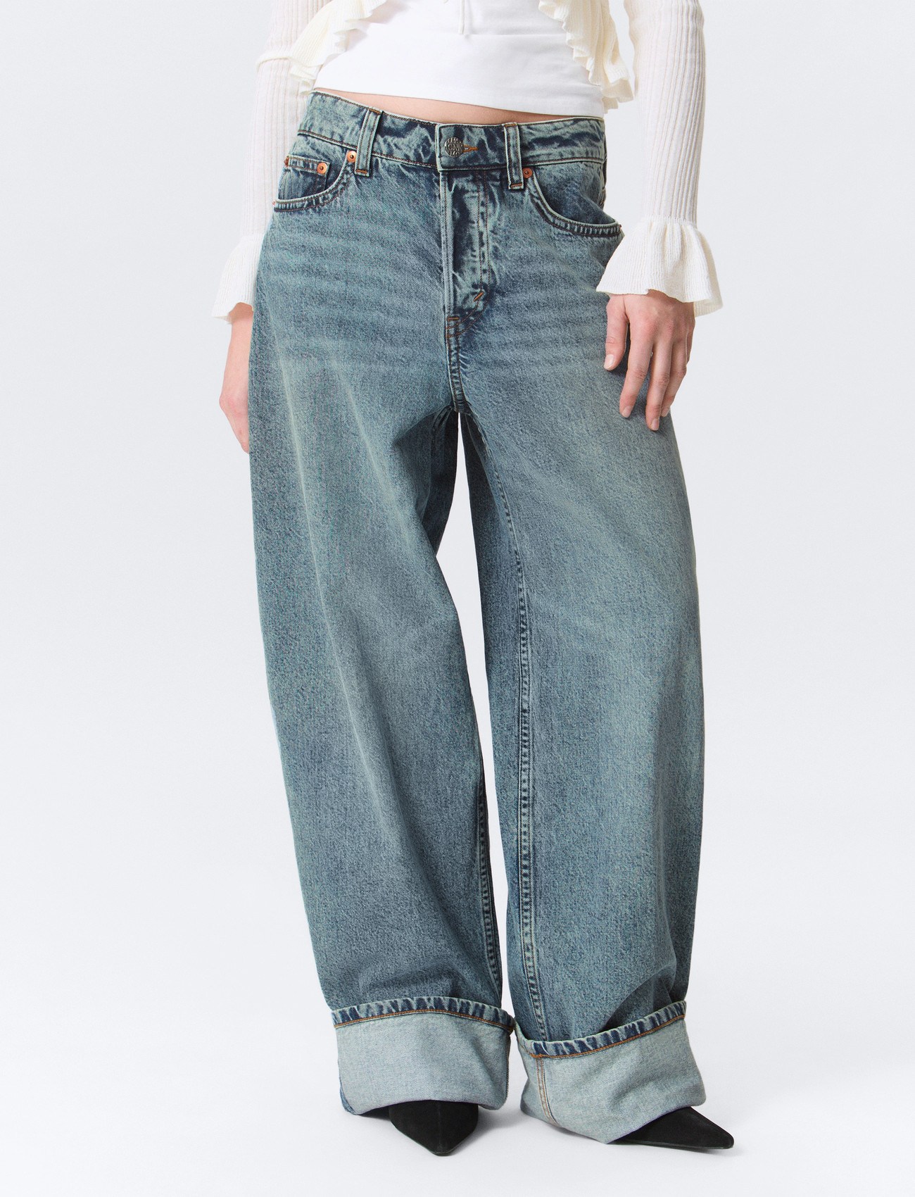 Monki Peggy Low Rise Loose Baggy Leg Jeans, 30 x 32, Blue, Jeans > Vidde, Dame