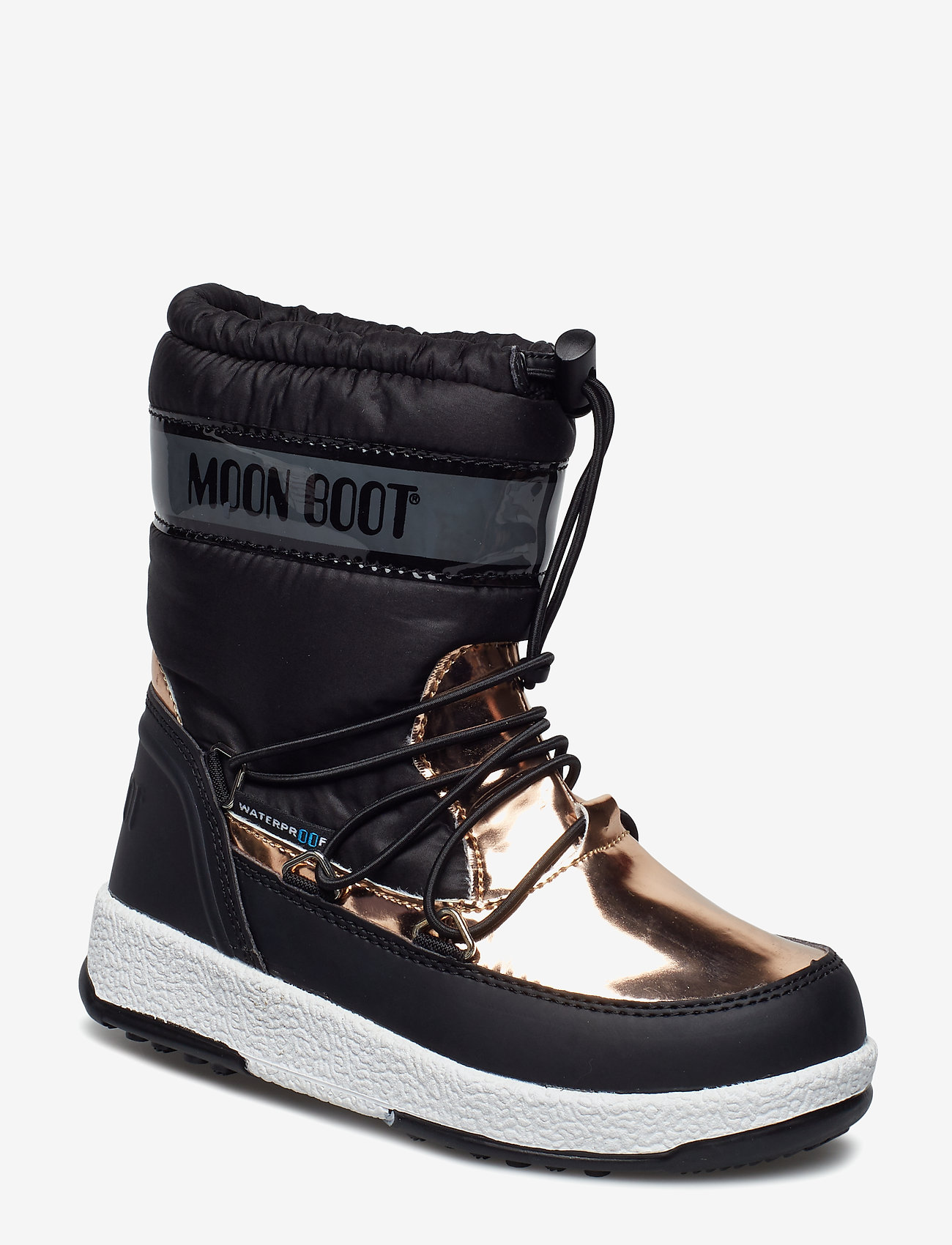 black moon boots