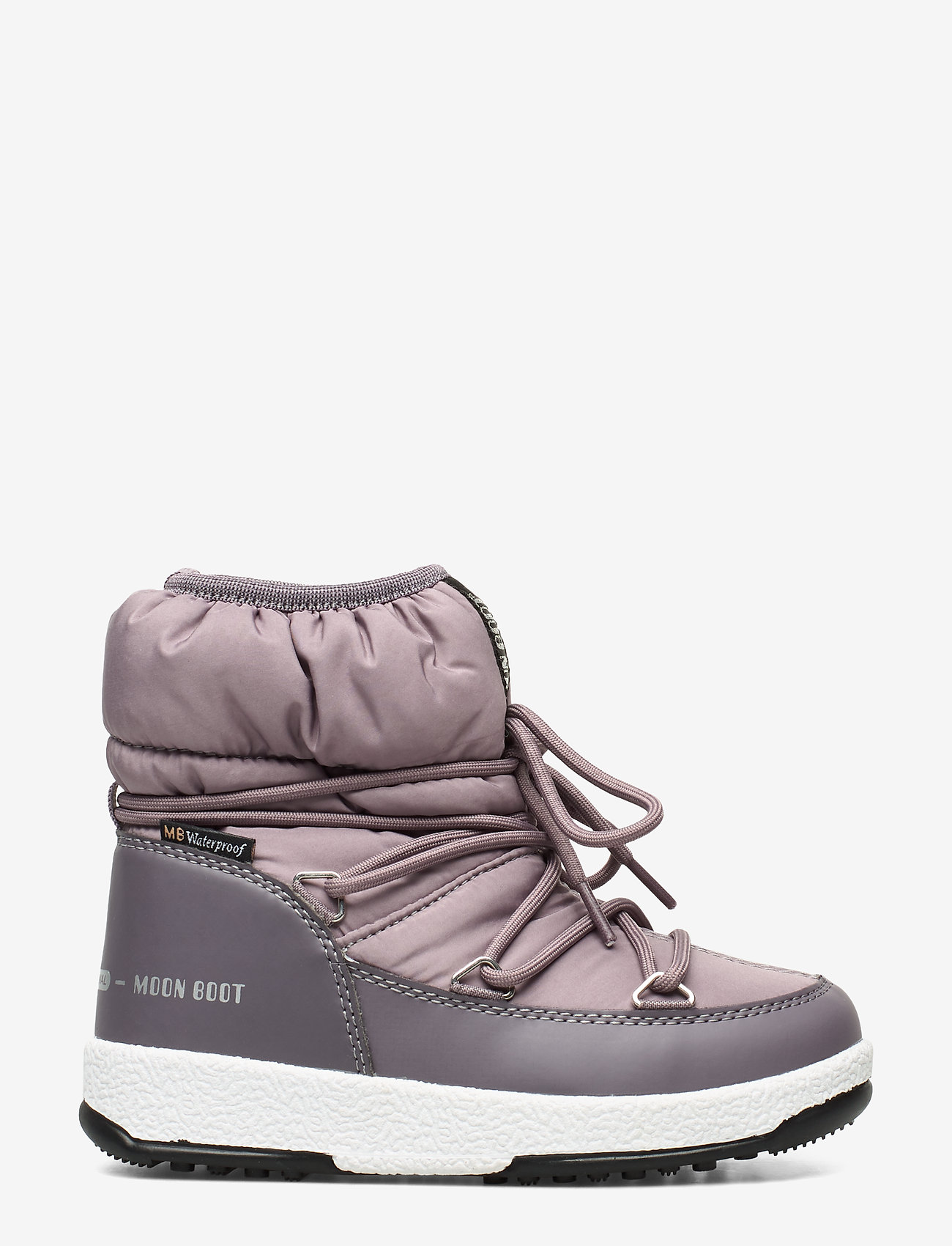 m boots sportswear