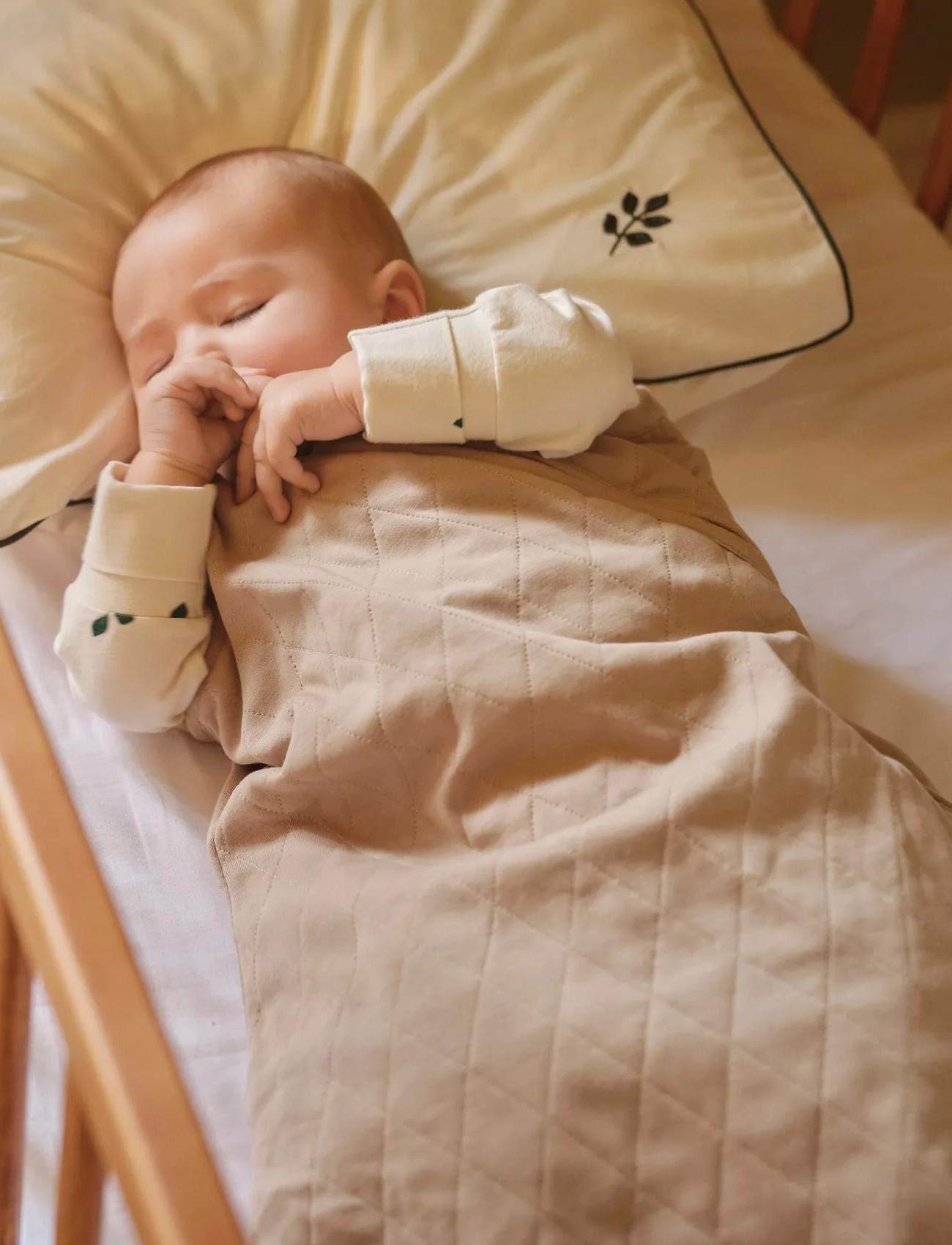 Moonboon Weighted Sleeping Bag, 9-12KG, Beige, Babysøvn > Soveposer Til Babyer, Børn