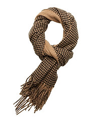 Gisele Scarf 
