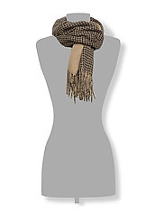 Gisele Scarf 