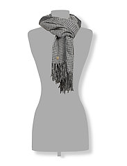 Gisele Scarf 