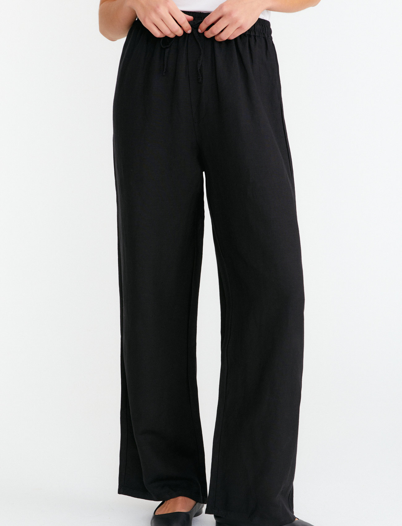 Movesgood Lovisa Trousers, M, Black, Bukser > Brede Ben, Dame