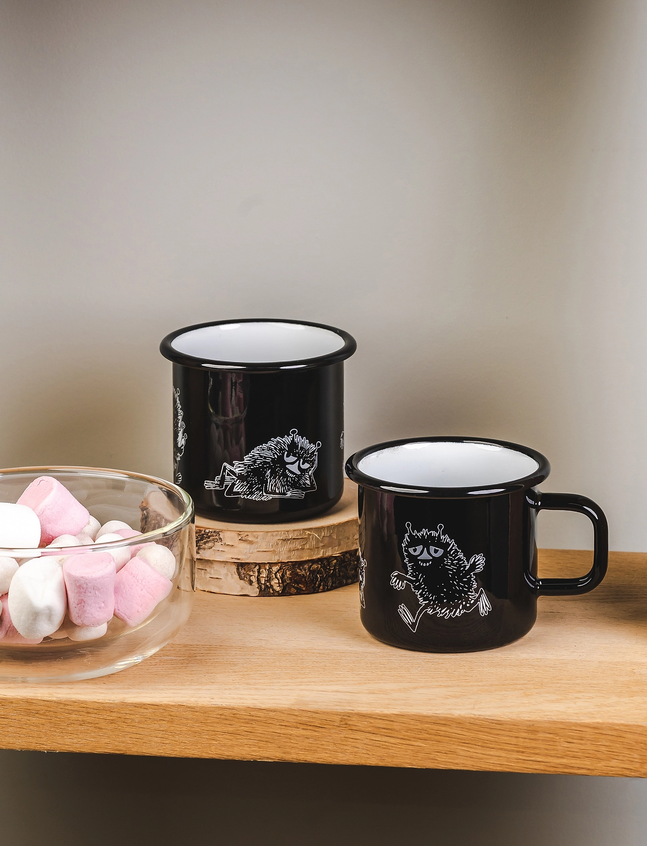 Muurla Moomin Enamel Mug 37Cl, 37 CL, Black, Kopper & Krus > Kaffekopper, Unisex