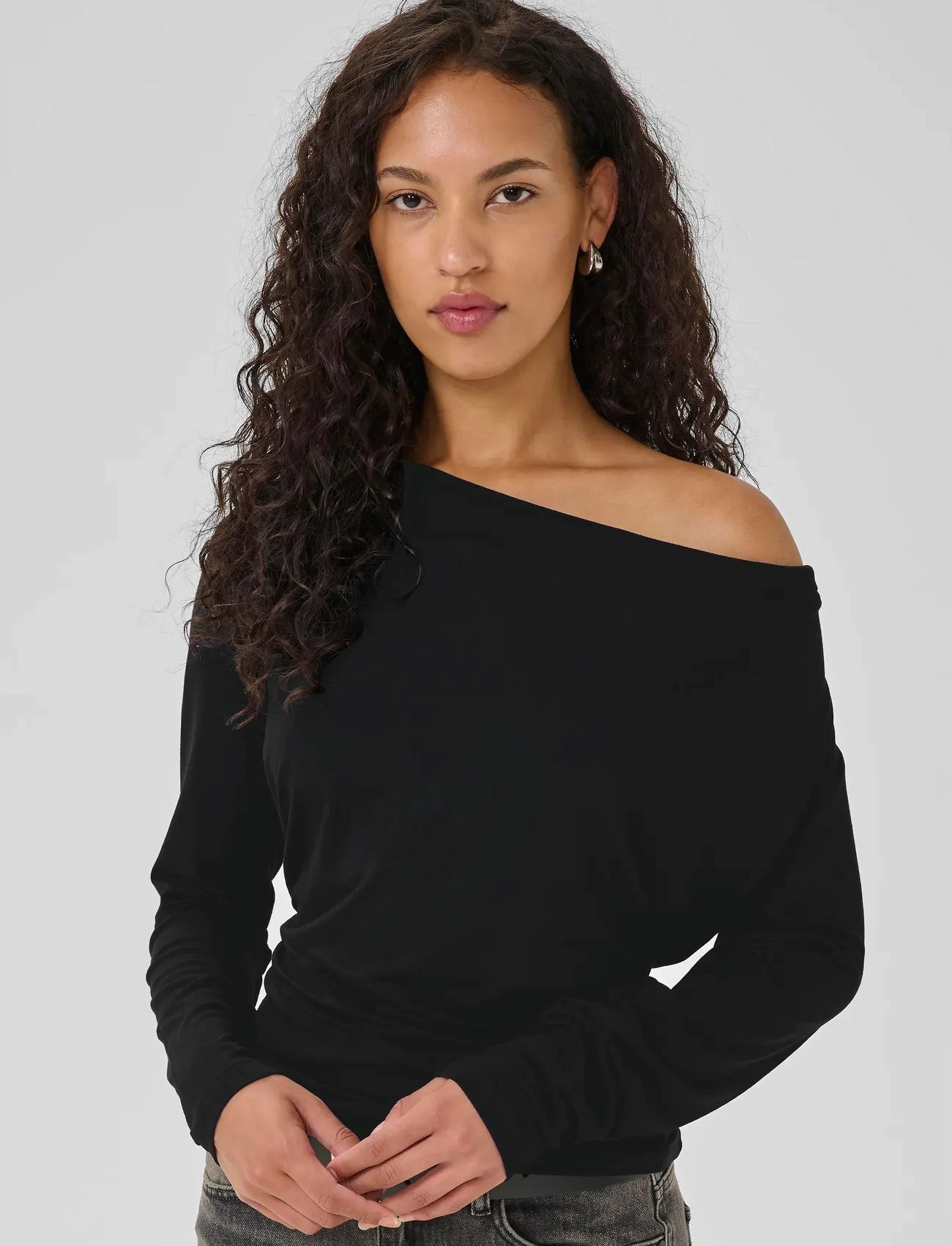My Essential Wardrobe Vistamw Waterfall Blouse, XS, Black, T-Shirts & Toppe > Langærmede, Dame