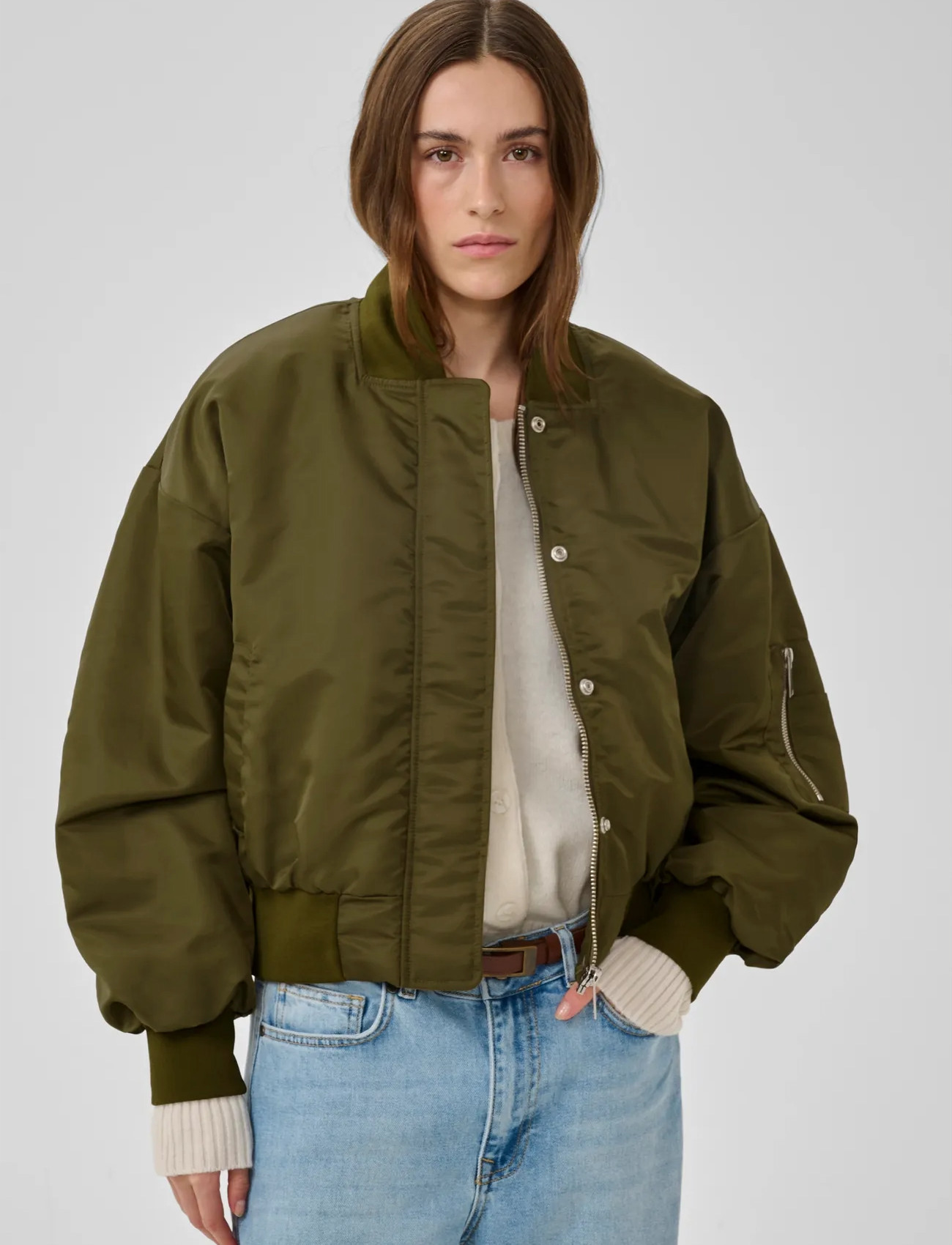 My Essential Wardrobe Helgamw Short Bomber Jacket, 42, Khaki green, Jakker > Bomberjakker, Dame