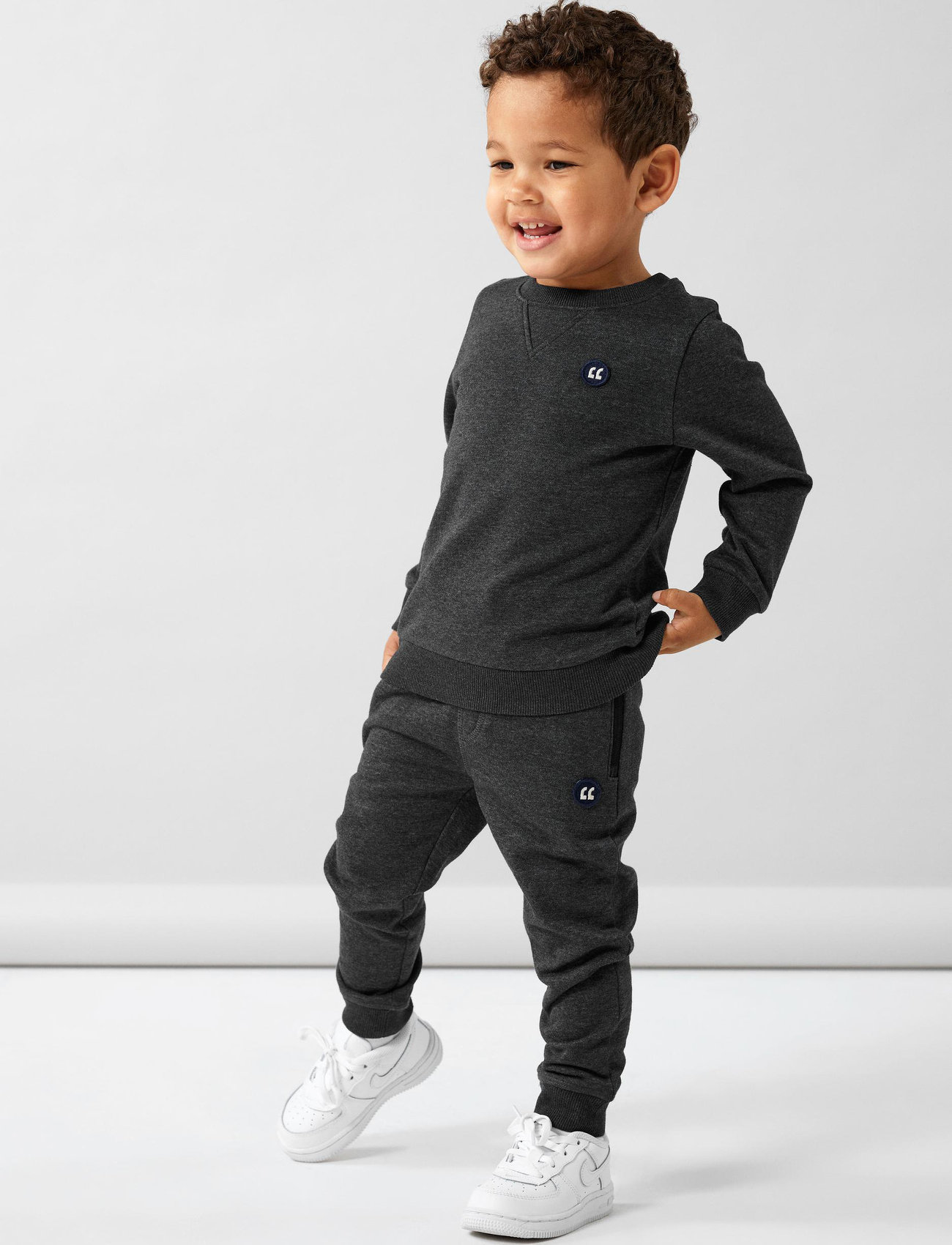 Dark Sapphire Vimo Collegegenser Noos str. 98