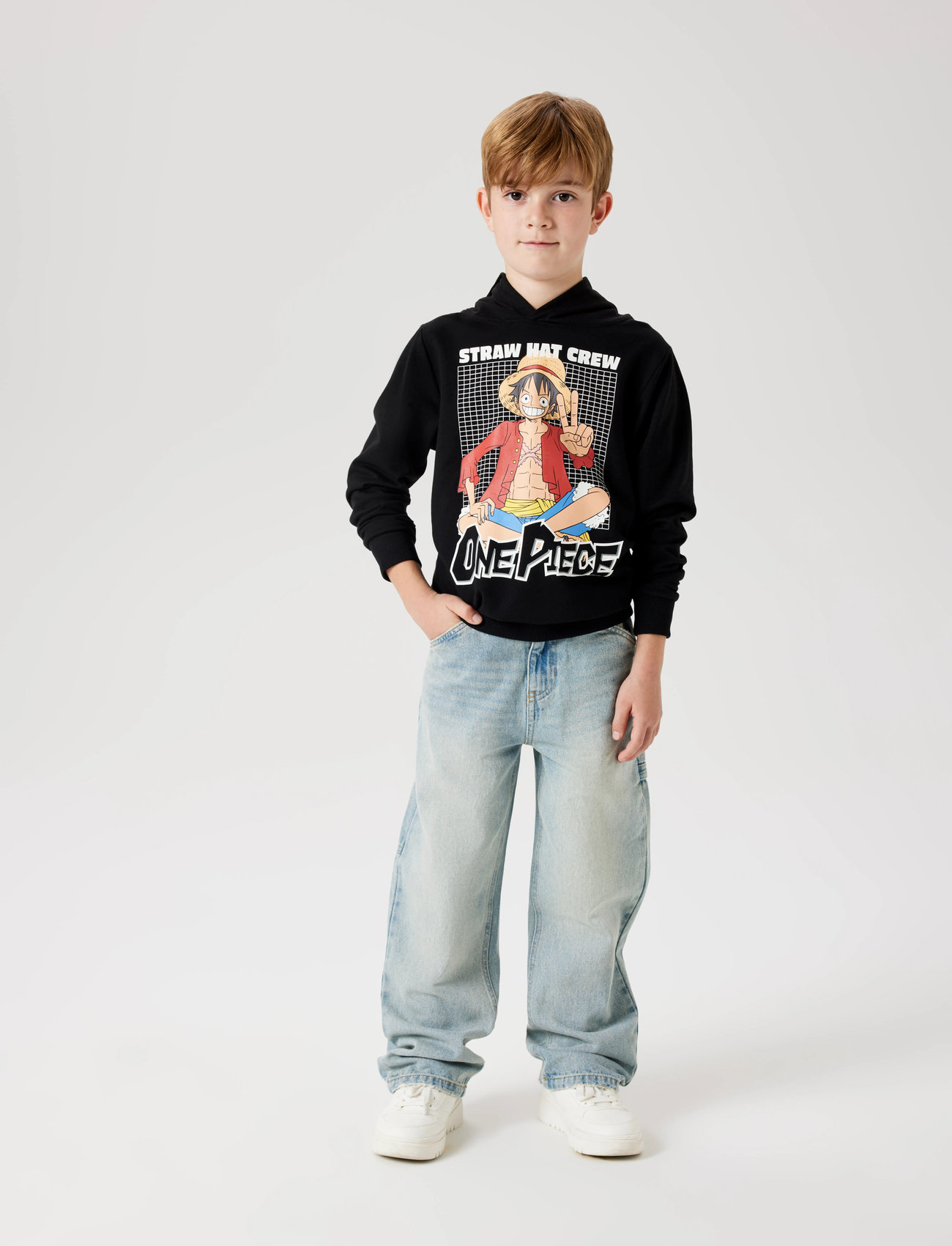 name it Nkmdyn Onepiece Nreg Sweat Wh Noos Vde, 116, Black, Sweatshirts & Hættetrøjer > Hættetrøjer, Børn