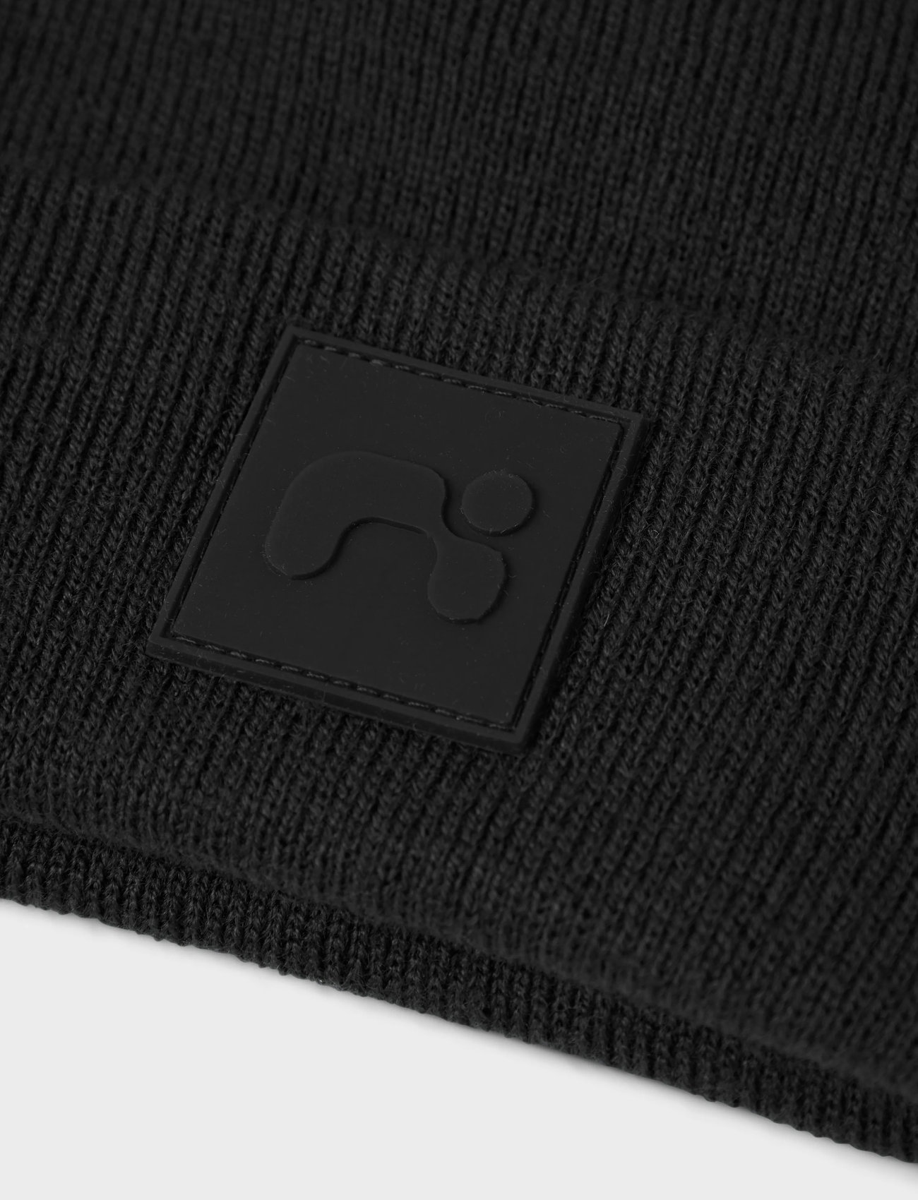 name it Nmnmalik Knit Beanie Badge1, 47-49, Black, Huer > Beanie, Børn