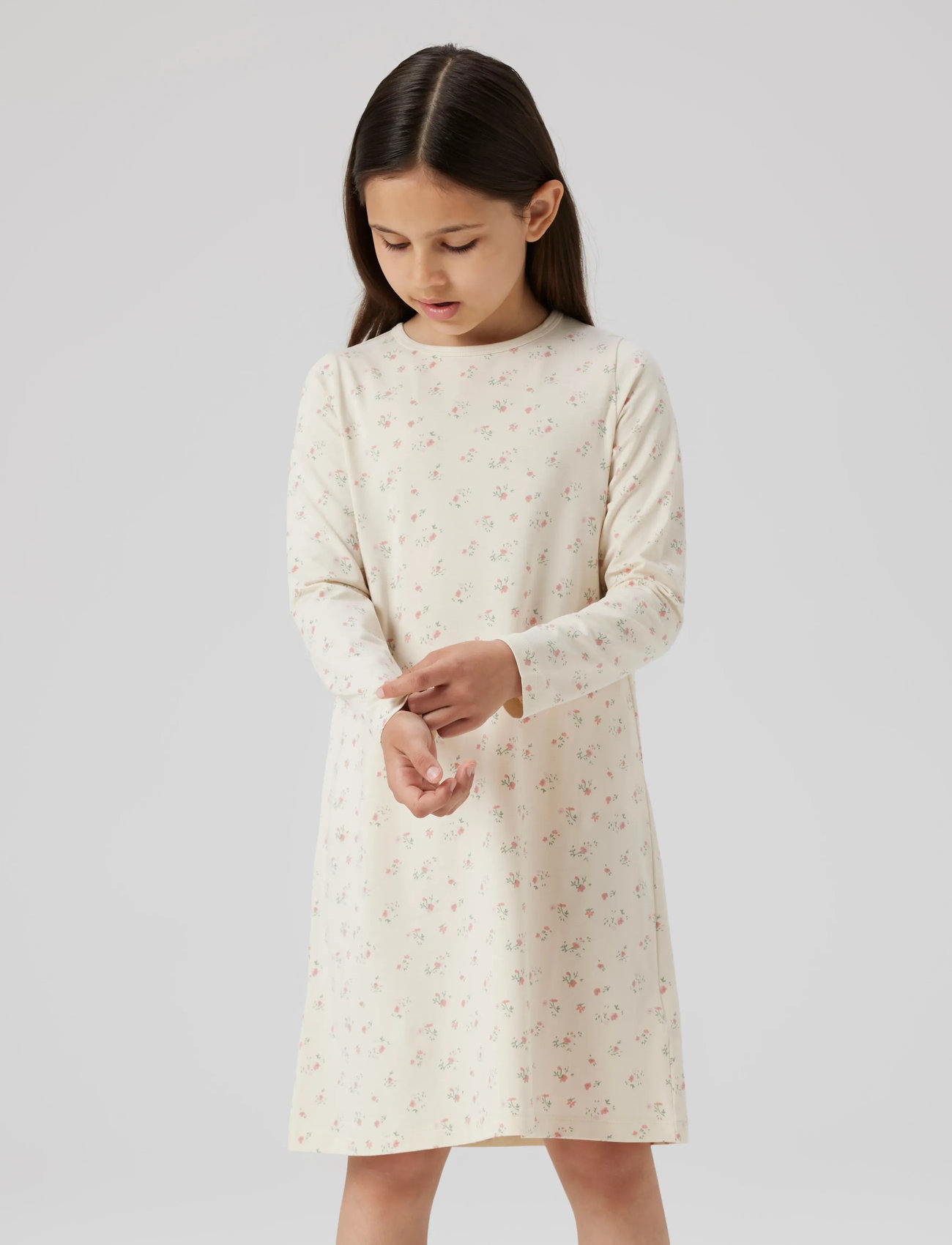 name it Nkfnightgown Flower Noos, 122-128, Cream, Pyjamas > Natkjoler, Børn
