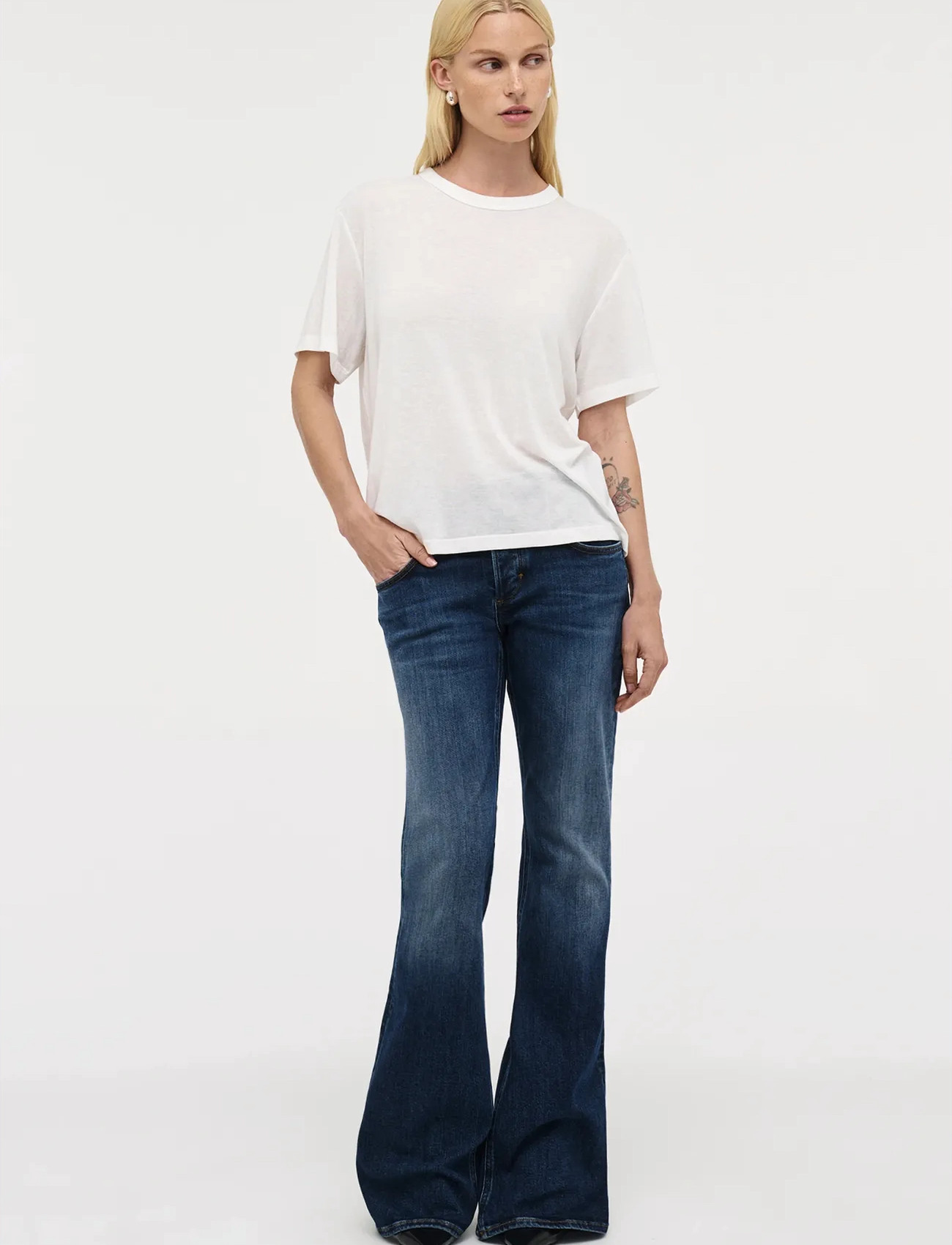 NEUW Hanne Bell Celinedark Vintage Indigo, 25 x 32, Blue, Jeans > Flares, Dame