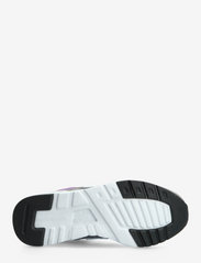 New Balance - CW997HVA - lage sneakers - grey/purple - 4